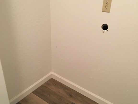2nd image of 20003 Pine Mountain Dr