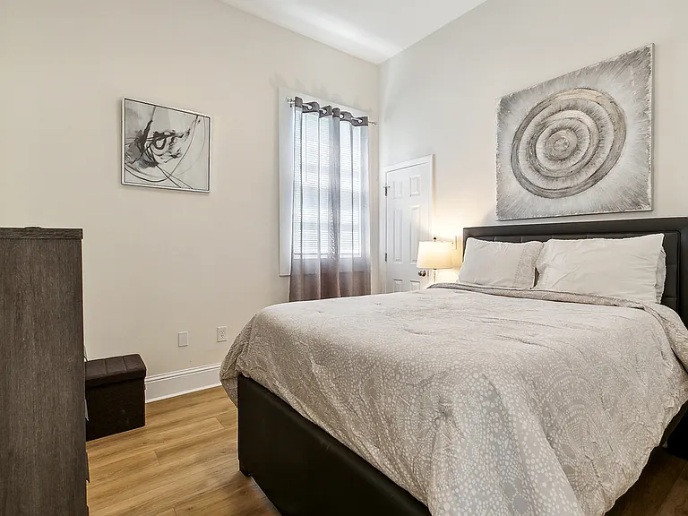 Bedroom #1