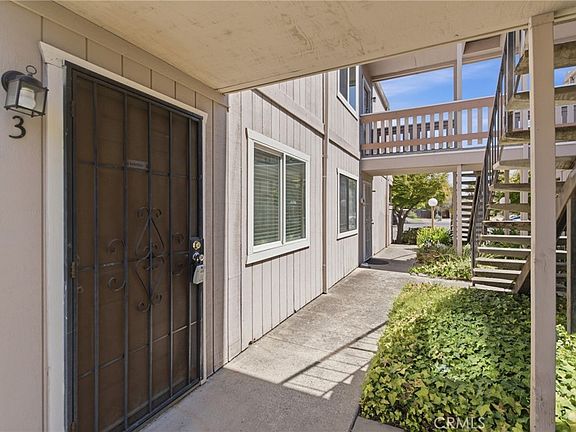 2nd image of 2220 Notre Dame Blvd APT 3