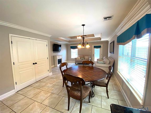 5th image of 148 Sagewood Dr