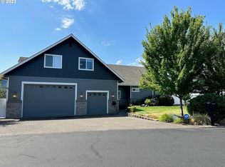 2262 Eagle Loop, Sutherlin, OR 97479