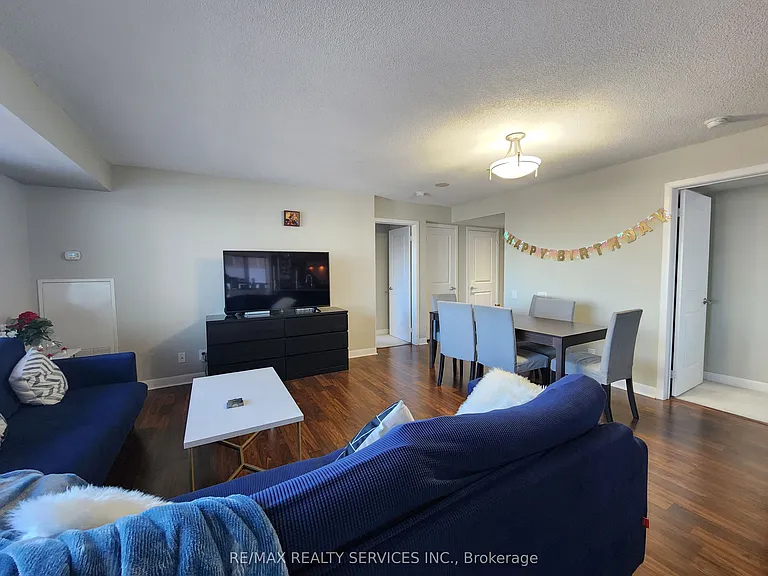 25 Town Centre Ct #1002 — Photo 8