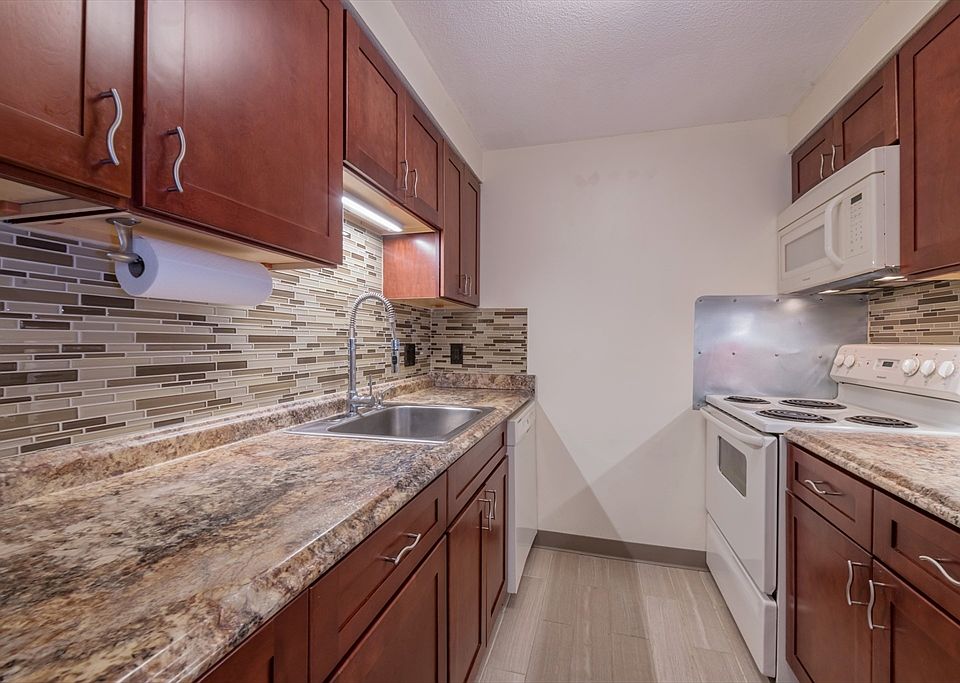 1st image of 180 Main St APT F147