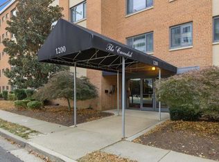 1200 S Arlington Ridge Rd APT 311, Arlington, VA 22202