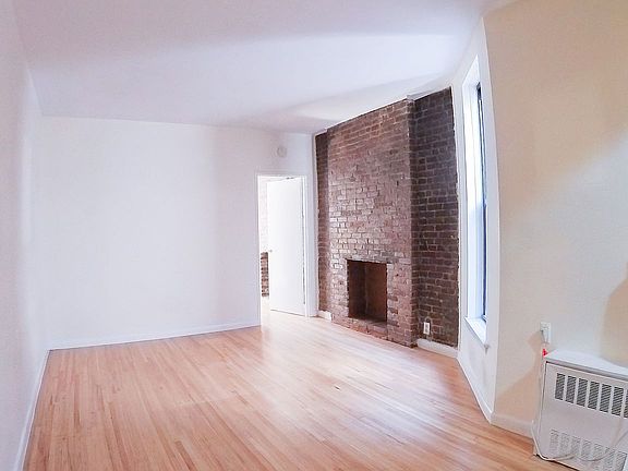 3rd image of 150 E 84th St APT 6O