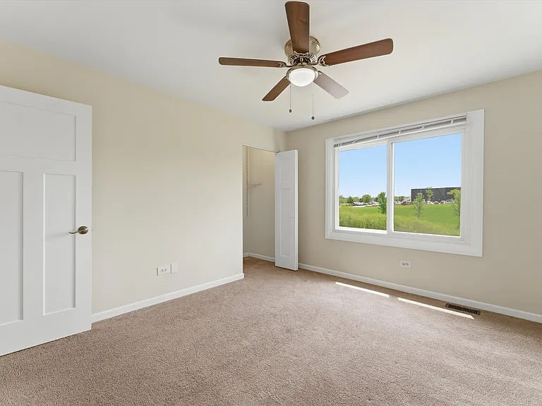 15826 Farm Hill Dr — Photo 15