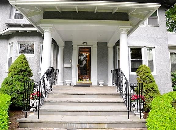 2nd image of 671 Euclid Ave