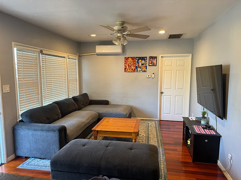 1219 W Mission Rd — Photo 10