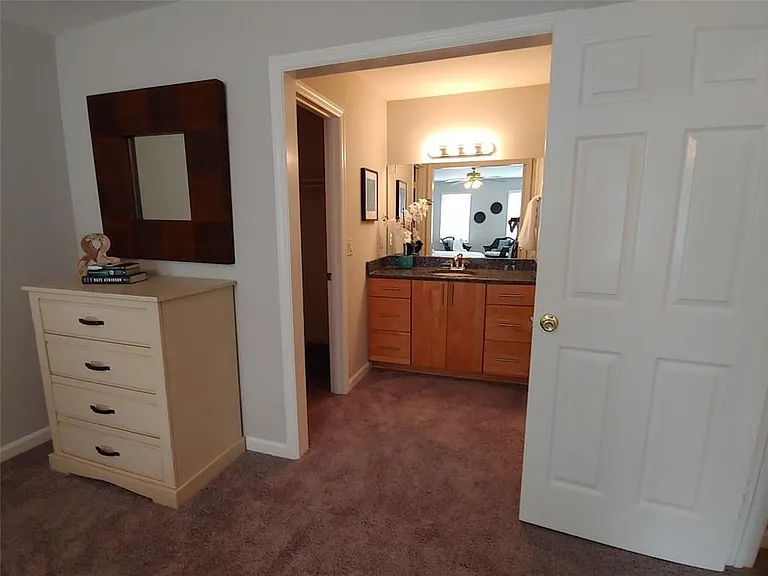 2889 Brookcliff Ln — Photo 15