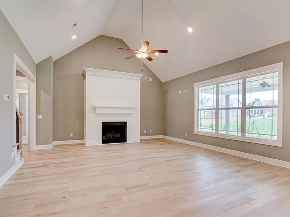 3rd image of 2838 Brunswick Dr