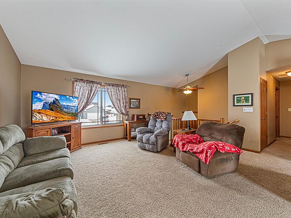 3rd image of 5779 Excalibur Ct NW