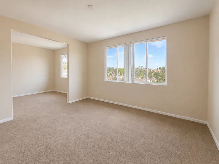 4716 Driftwood Way — Photo 8