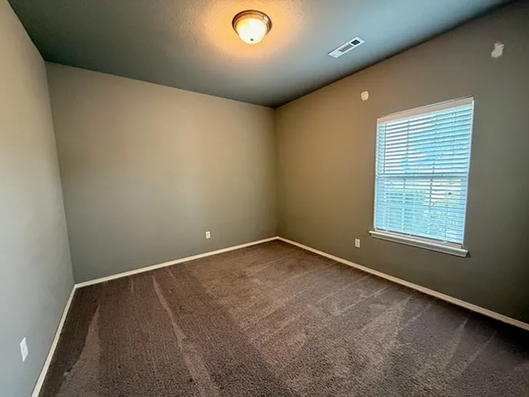 691 Morningside Dr — Photo 26