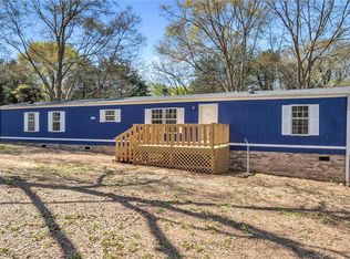 67 Creekwood Dr, Fountain Inn, SC 29644