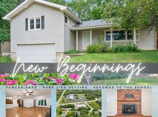 161 Harber St, Reeds Spring, MO 65737