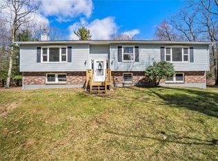 639 Carney Rd, Palmerton, PA 18071