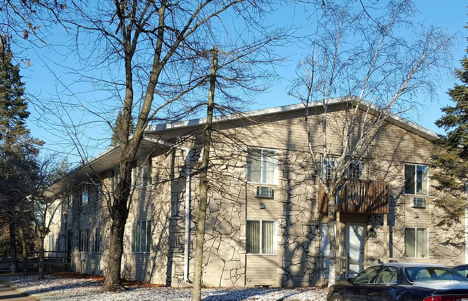 One and Two Bedroom Units located at 2800 Maple Dr in Plover — Photo 1