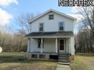 5283 Tioga St, Newton Falls, OH 44444