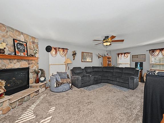 3rd image of 5730 Eagle Point DRIVE