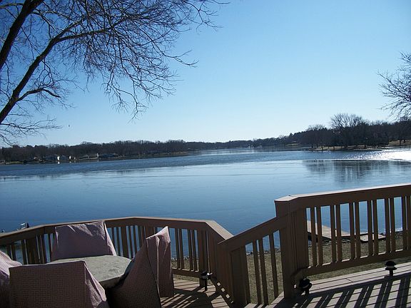 3rd image of 612 Skyline Dr