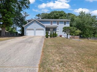 1895 Meadowchase Ct, Snellville, GA 30078