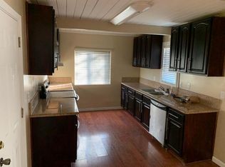 251 Lindley Dr, Sacramento, CA 95815