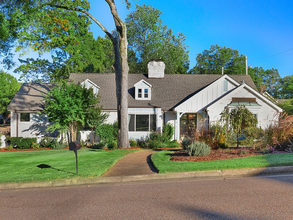 1st image of 1764 Bryn Mawr Cir