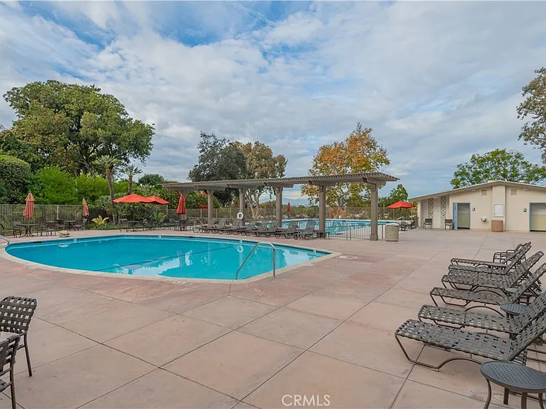 19112 Biddle Dr — Photo 31