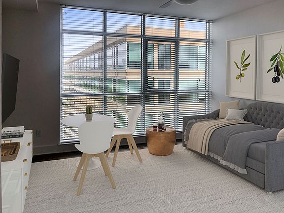 Spacious and Bright Studio Apartment