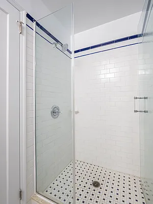 Rented by City Connections Realty | media 24