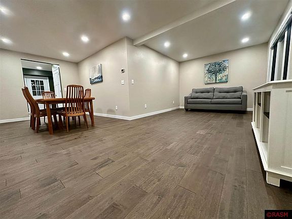 4th image of 1403 Carney Ave