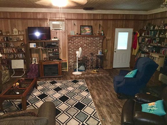 2nd image of 1078 Hwy 30 W