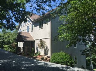461 Flat Top Rd, Blowing Rock, NC 28605