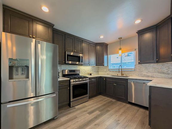 5th image of 15449 Septo St