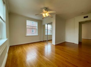 807 Westwood Dr #3S, Saint Louis, MO 63105