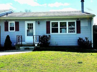 14D Primrose Ln, Jackson, NJ 08527