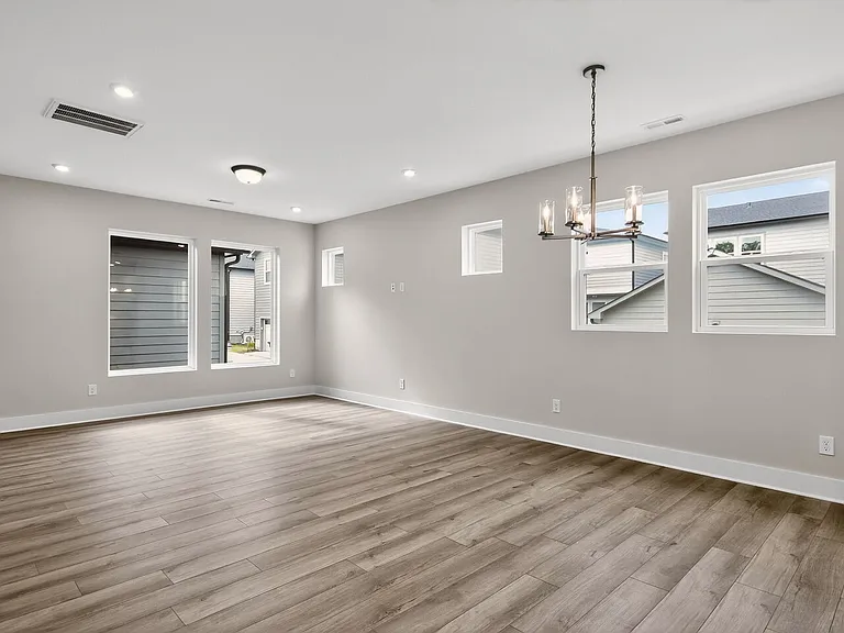 7 Tallgrass Rd — Photo 10