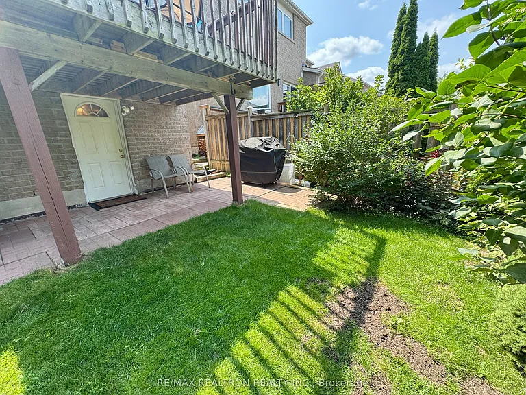 11 Hubner Dr #BASEMENT — Photo 11