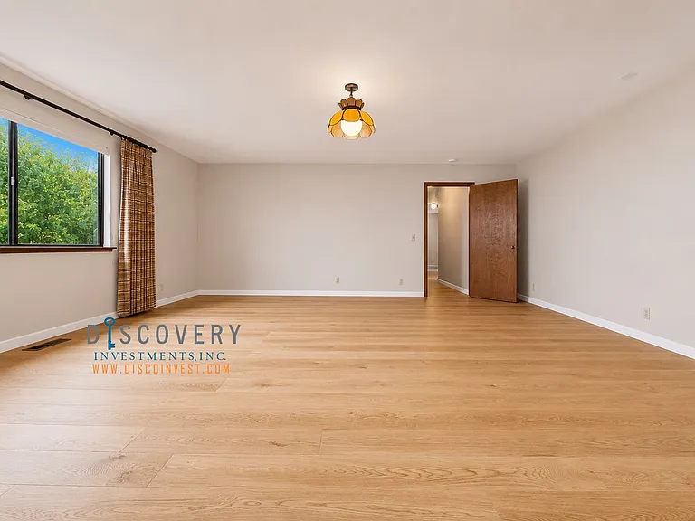 1188 Glencourt Dr — Photo 48