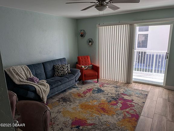 3rd image of 3641 S Atlantic Ave Unit 212