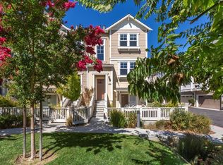 850 Sycamore Loop, Mountain View, CA 94043