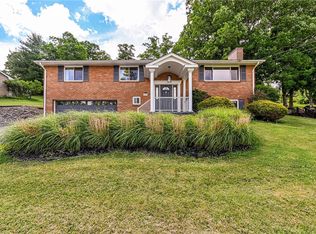 109 Westview Dr, Ligonier, PA 15658