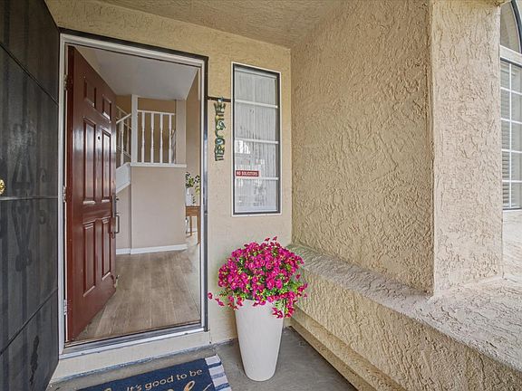 4th image of 1030 Fox Hound Road