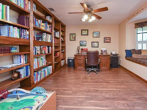 4th image of 5523 Cedar Pine Dr