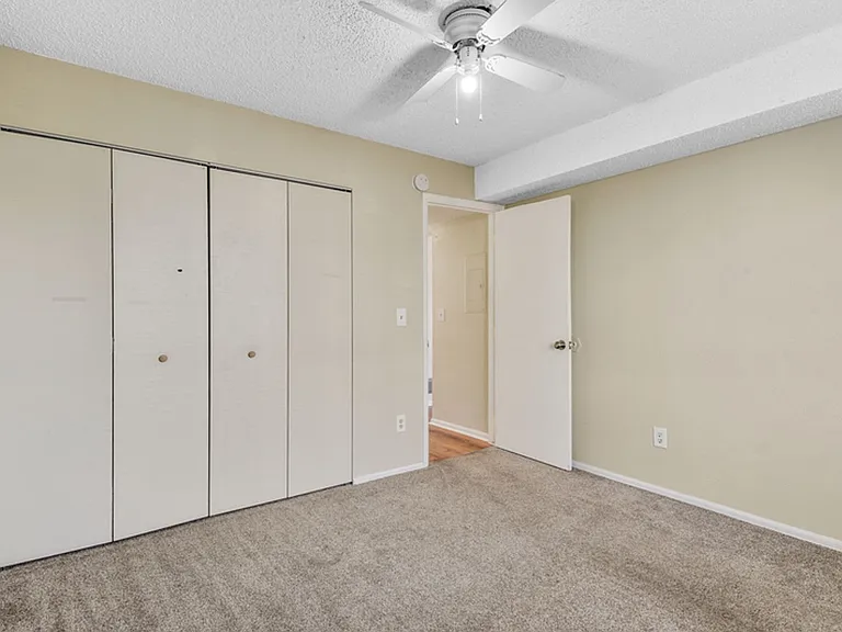 1168 Mazatlan Cir #D — Photo 9