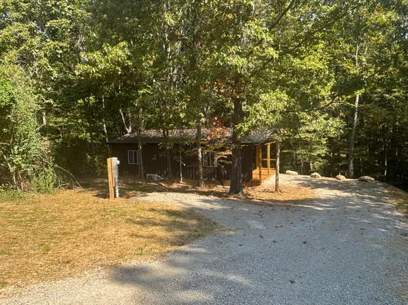 13356 State Highway 374, Rockbridge, OH 43149