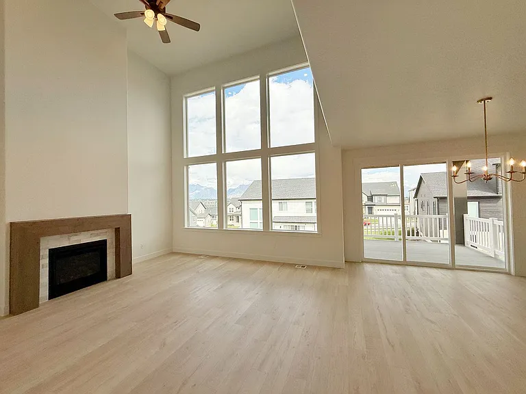 1426 N Osprey Way — Photo 11