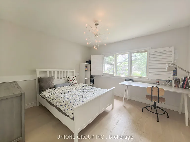 1454 Oakhill Dr — Photo 23