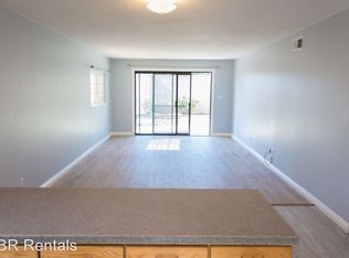 456 Cedar Dr, Livermore, CA 94551