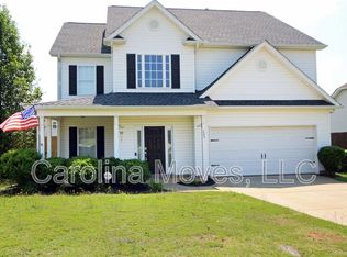 689 Flintrock Dr, Boiling Springs, SC 29316